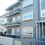 Kwatera prywatna Buddies Charm - Self Catering