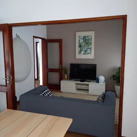 Buddies Charm - Self Catering *
