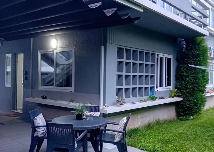 Buddies Charm - Self Catering